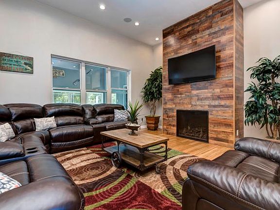 Stunning Living Area
