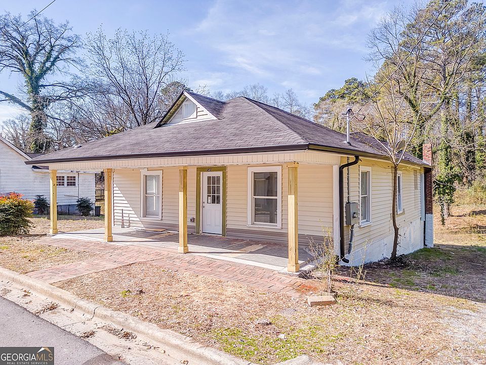 1st image of 349 Ross St NE