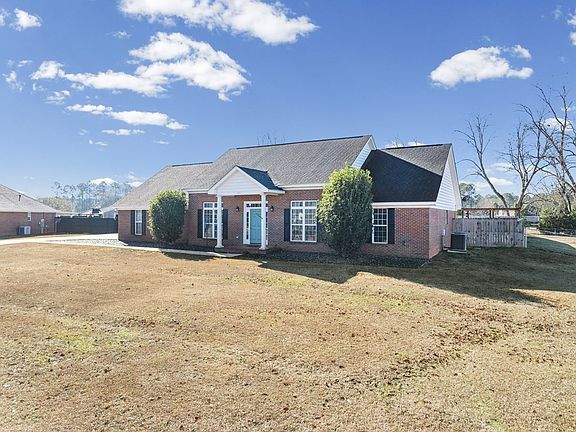 3rd image of 112 Barrondale Ct