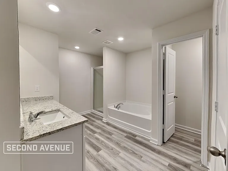 344 Oliver Dr — Photo 17