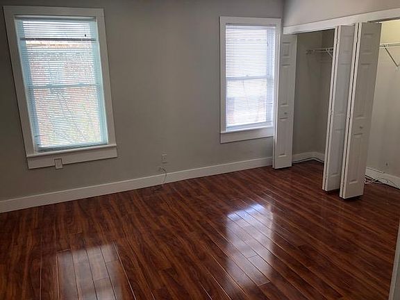 5th image of 803 N 17th St APT 3