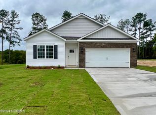 957 Ocean Ct, Carthage, NC 28327
