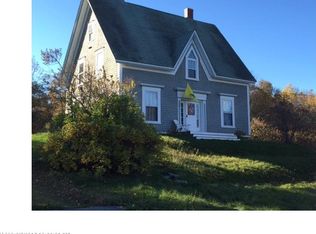 682 Us Rte 1, Robbinston, ME 04671