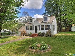 6 Prospect Drive, Newtown, CT 06470