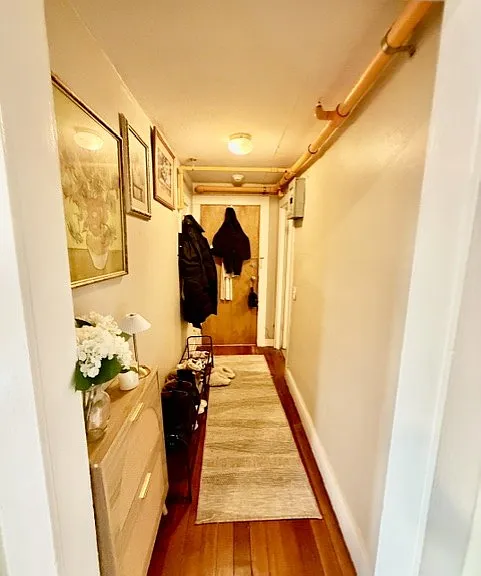 435 Hanover St #2C — Photo 6