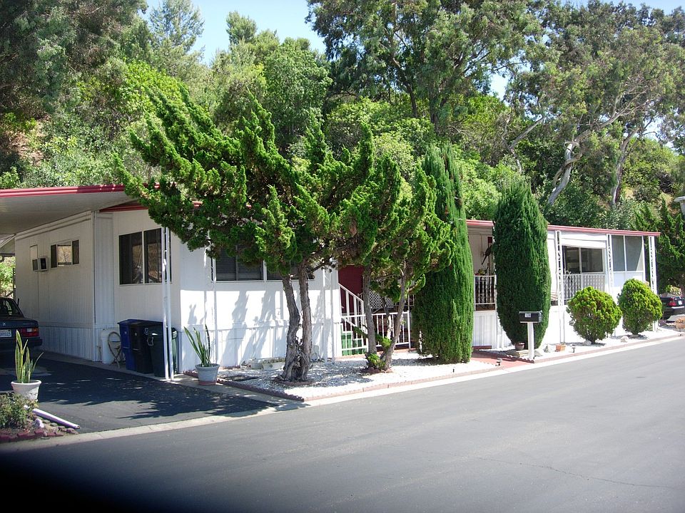 1st image of 1951 47th St Spc 138