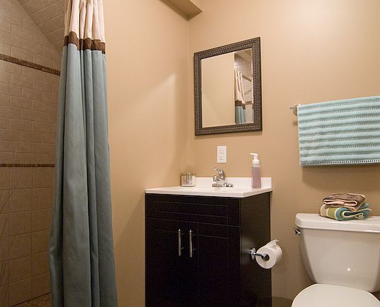 3rd image of 1182 Crater Lake Ln