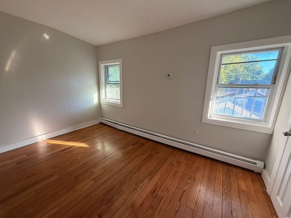 4th image of 28 Batter Ter APT 3L