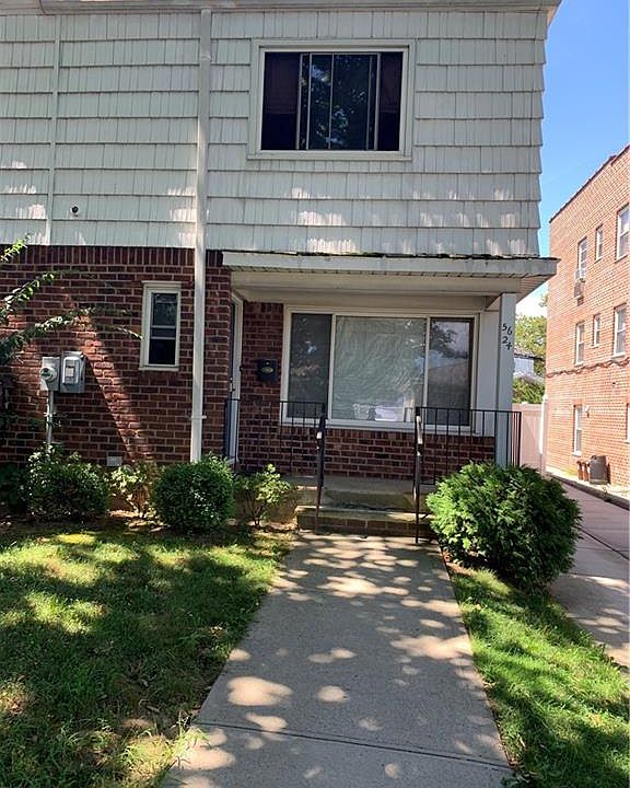 5624 208th Street, Flushing, NY 11364 Zillow