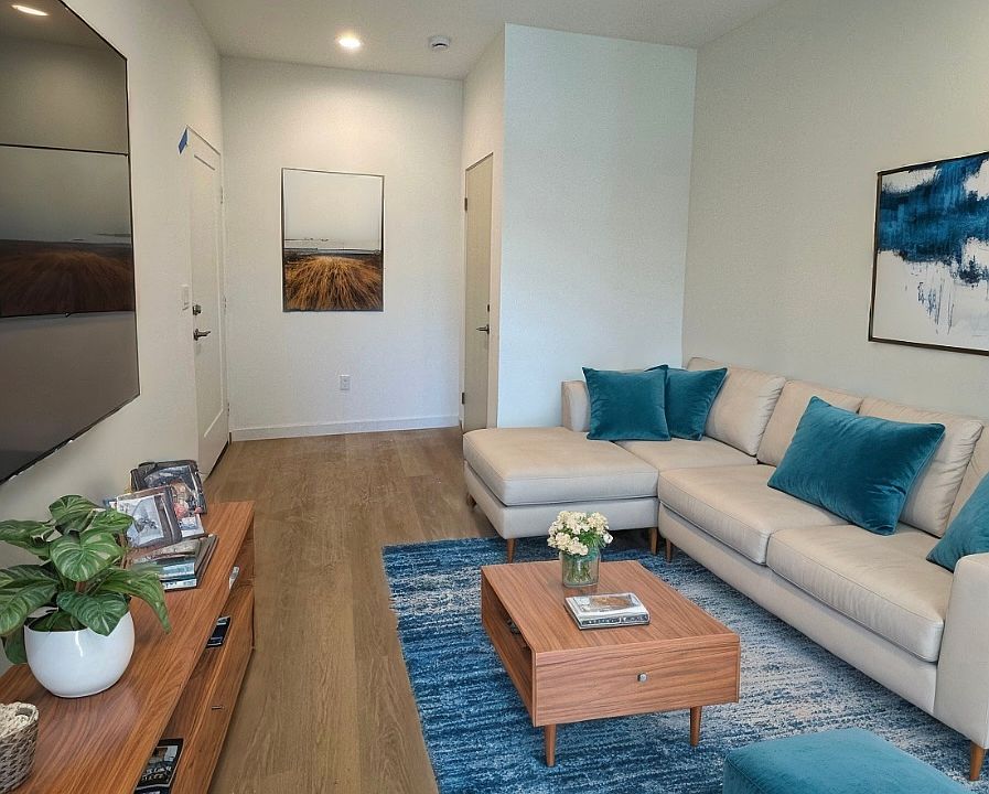1st image of 2234 Bonita Ct #2