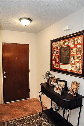 3rd image of 2701 Foxglen Dr