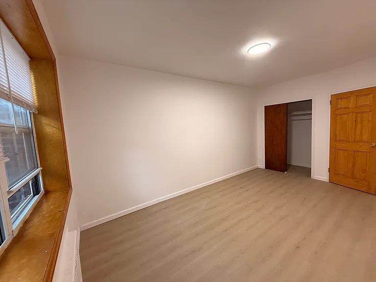2941 Avenue V #1 — Photo 3