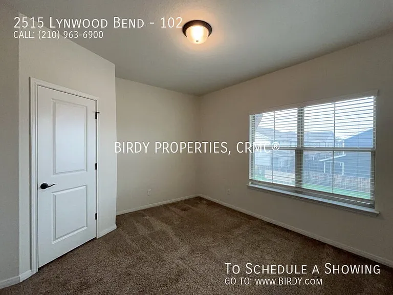 2515 Lynwood Bnd #102 — Photo 25