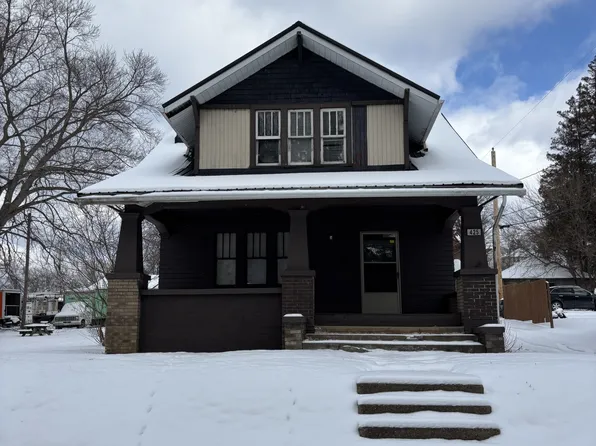 425 Wall Ave, Cambridge, OH 43725