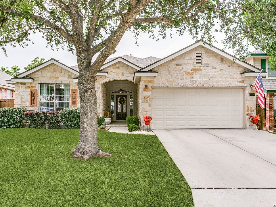 1st image of 8519 Driftwood Hill