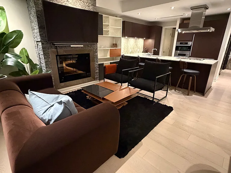 180 University Ave #4803 — Photo 5