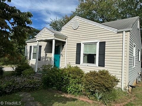 2nd image of 1001 Forest St