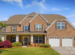 1989 Topaz Plz, Davidson, NC 28036