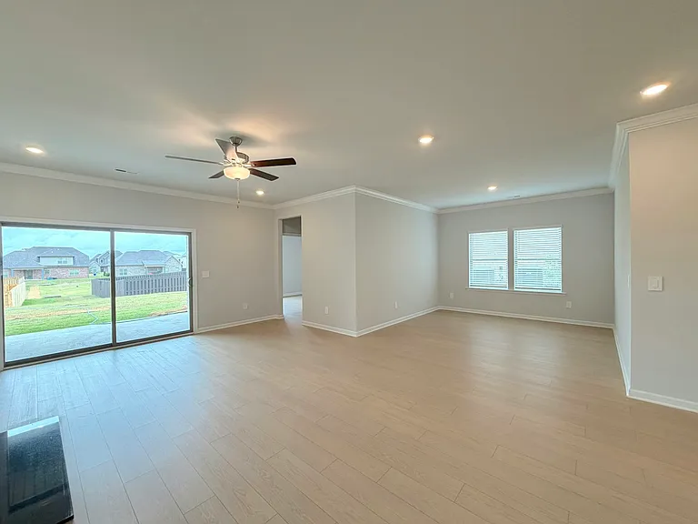 17969 Longleaf Dr — Photo 5