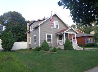360 Norwood Ave NE, Rockford, MI