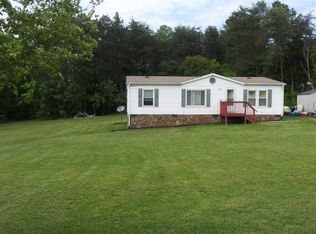 1056 Phelps Rd, Bedford, VA 24523