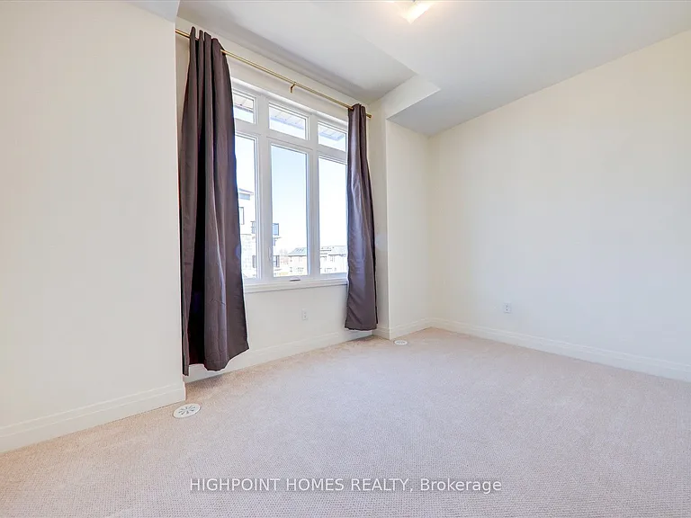 641 Port Darlington Rd #20 — Photo 27