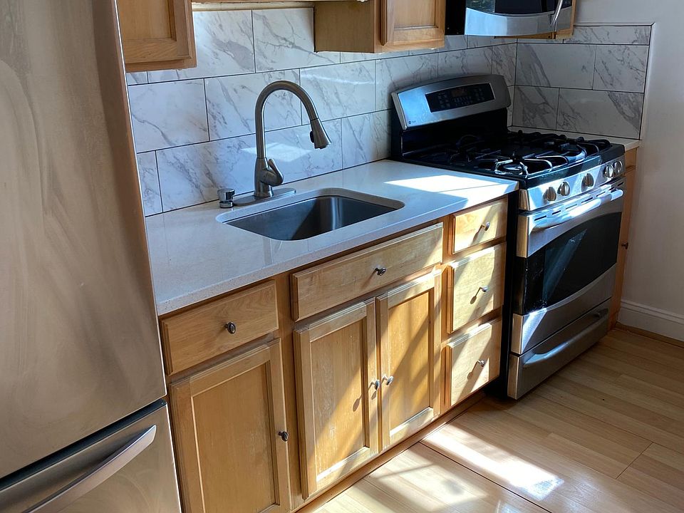 1st image of 210 Pelham Rd APT 5K