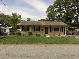 361 Valley Rd, New Bedford, MA 02745