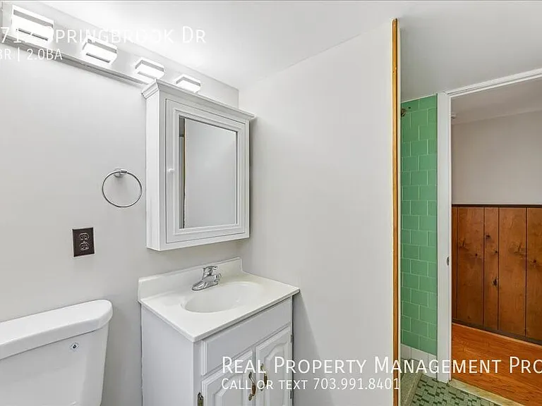 4712 Springbrook Dr — Photo 24
