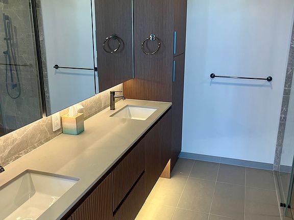 3rd image of 333 Ward Ave #4102