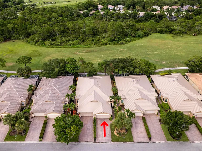 3751 NW Willow Creek Dr — Photo 37