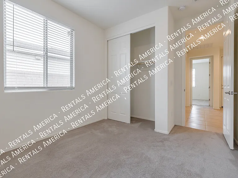 16614 W Shangri La Rd — Photo 9