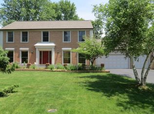 251 Oquinn Ct, Powell, OH