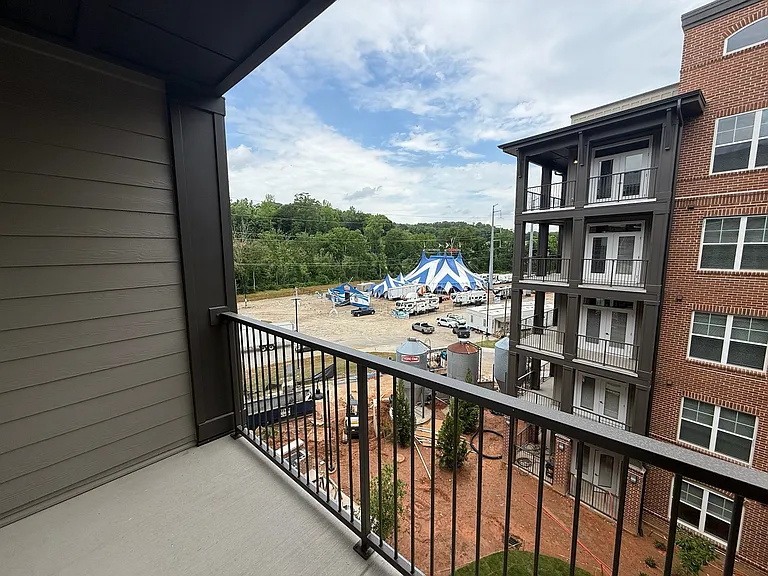 District on the Etowah Apartments — Photo 384