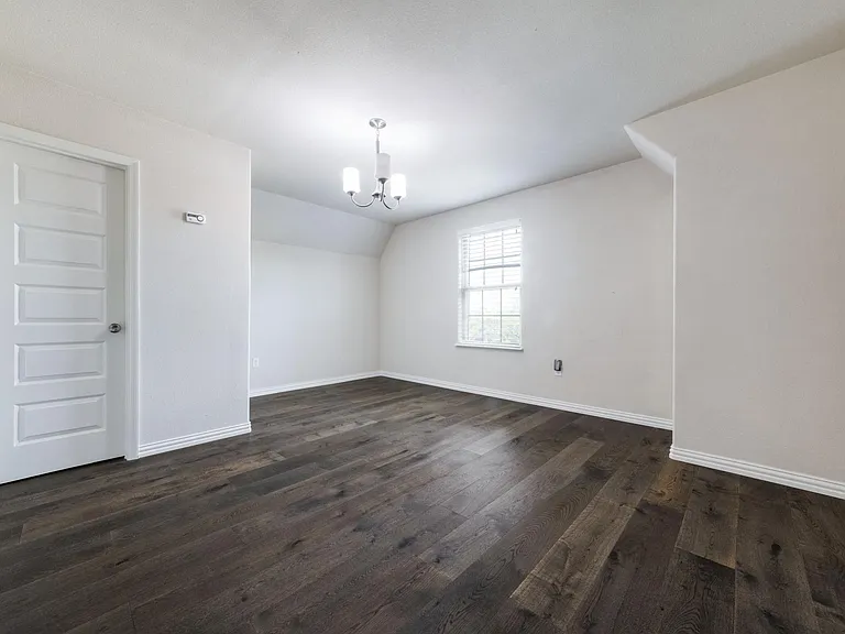Upstairs 5th bedroom