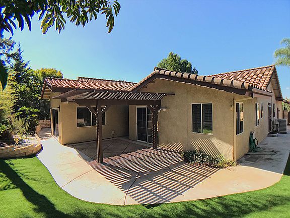 3rd image of 1544 Adele Pl