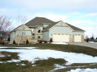 3050 Saddle Brooke Trl, Sun Prairie, WI