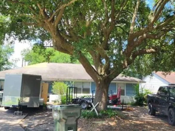 3836 Lexington Ave, Port Arthur, TX 77642