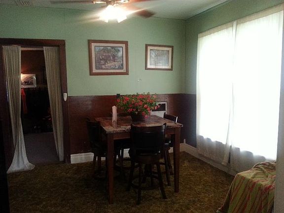 5th image of 1009 N Clinton Ave