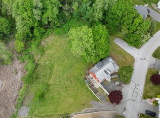 2 Woodcliffe Ave, Worcester, MA 01604