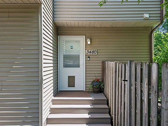 4th image of 3480 Greenwood Ct S