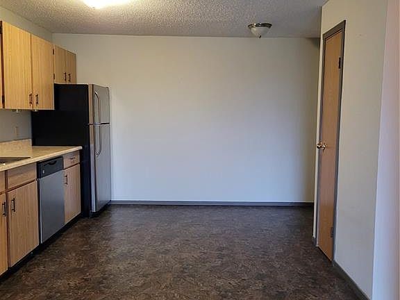 5th image of UNIT 205-306 Perkins STREET