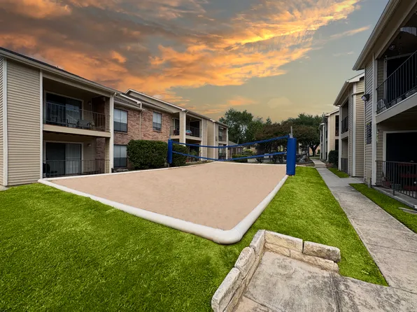 Village Green Apartments