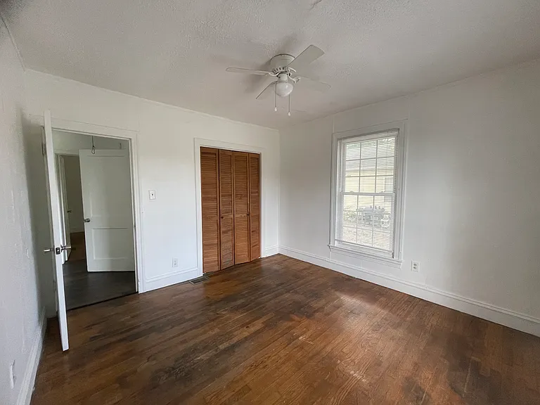 203 Sycamore St — Photo 7