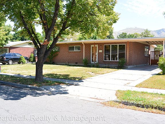 2nd image of 1316 N Sonata St