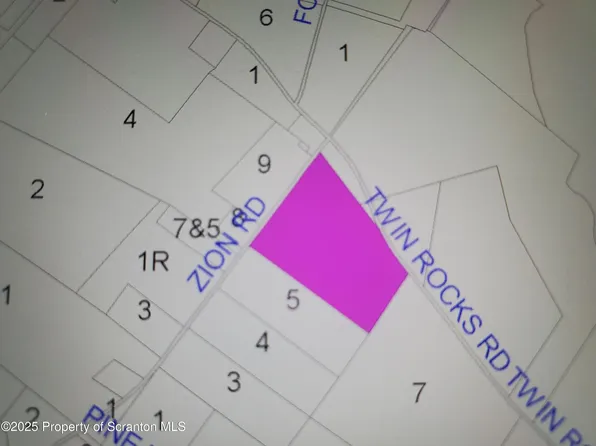 Zion Rd, Newfoundland, PA 18445