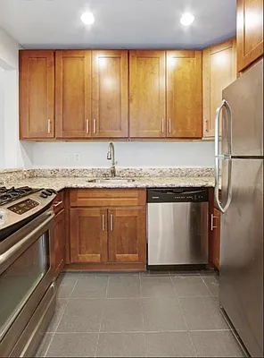 Rented by Ivey North LLC | media 8