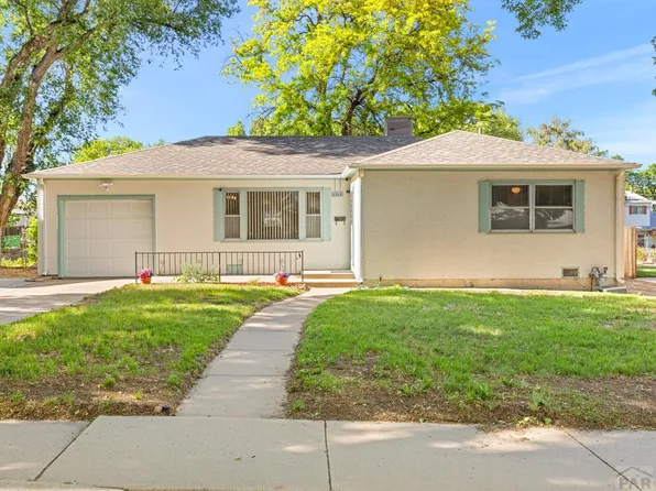 1212 Horseshoe Dr, Pueblo, CO 81001