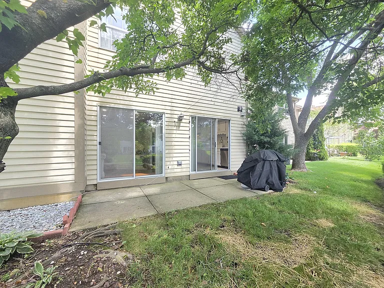 1839 Prentiss Dr — Photo 13