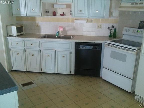 5th image of 14 Hernando Ln